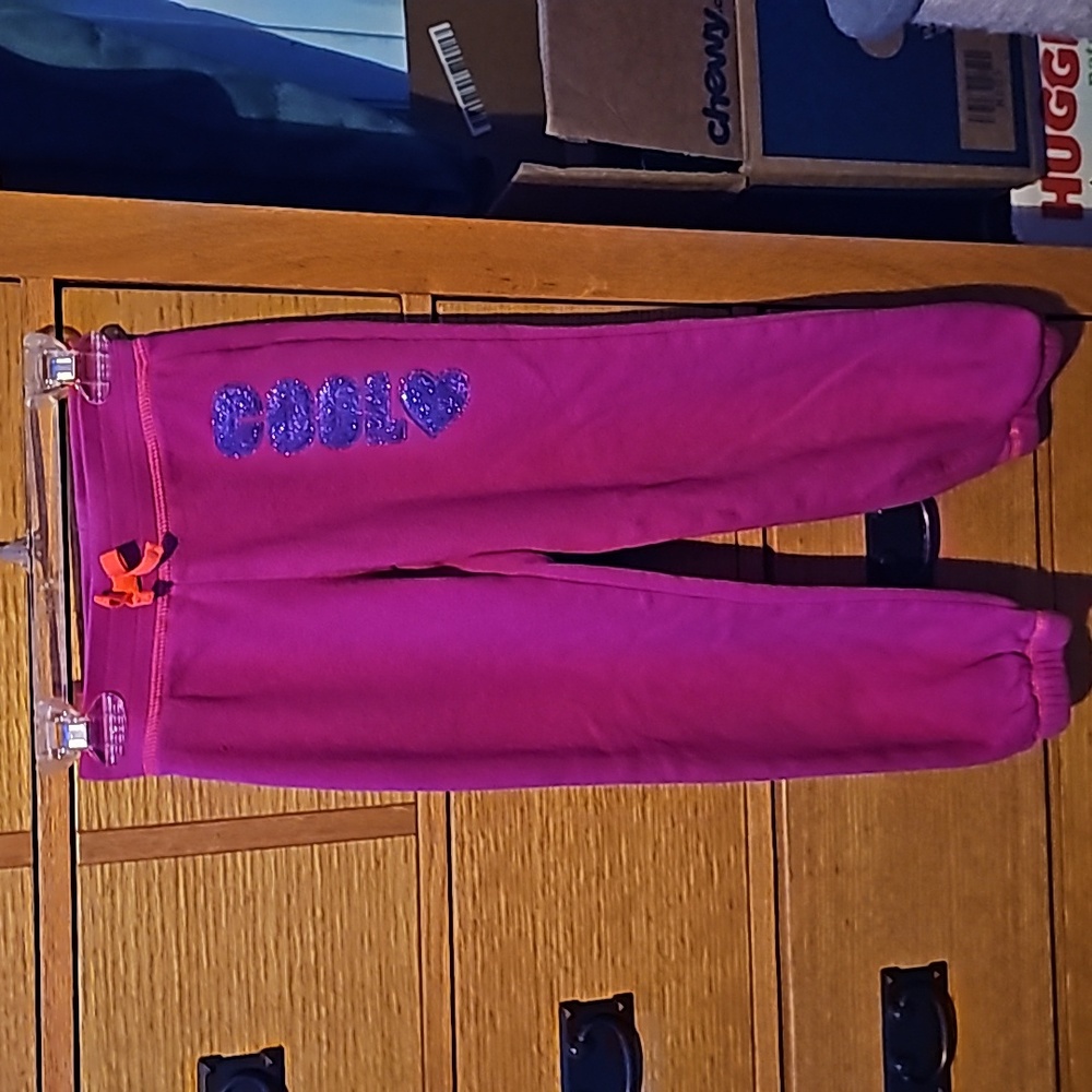 !!.                     Girls S 5/6 sweatpants